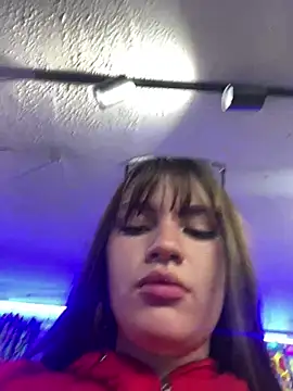 mia_naturall webcam