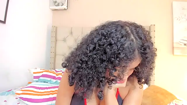 vanesasexyhot21 webcam