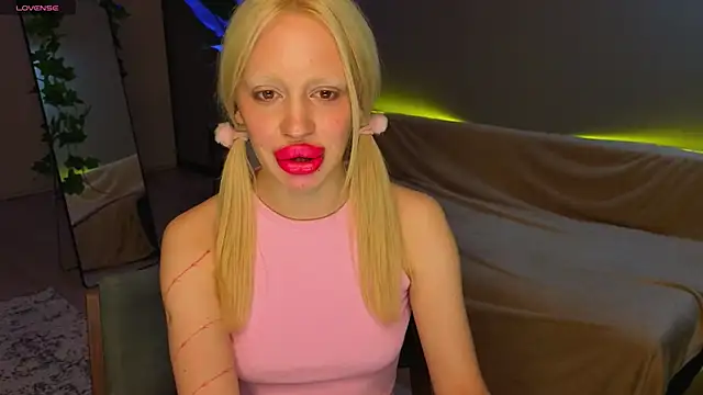 Luna_Beverly webcam