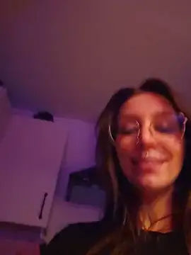 LilyOrion webcam