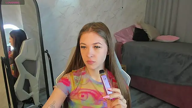 miss_shanel - Miss_Shanel's free webcam - UK Sex Cams