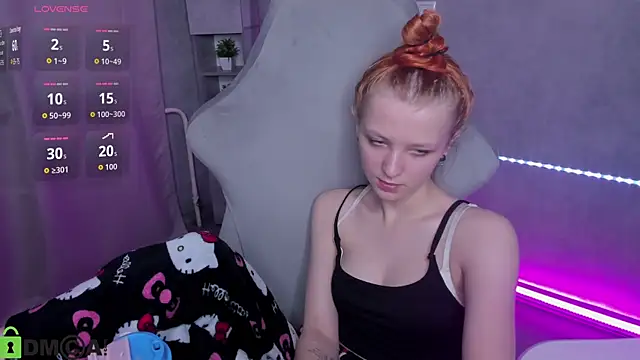 emma_dusk - Emma_Dusk's free webcam - UK Sex Cams