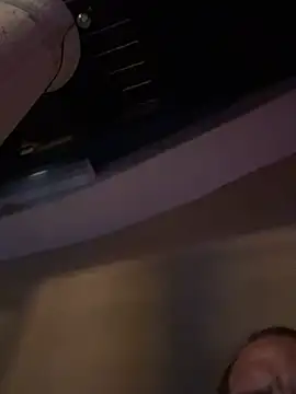 youngwildfreee webcam