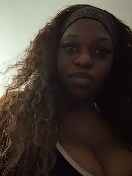 BlaqueBarbee webcam