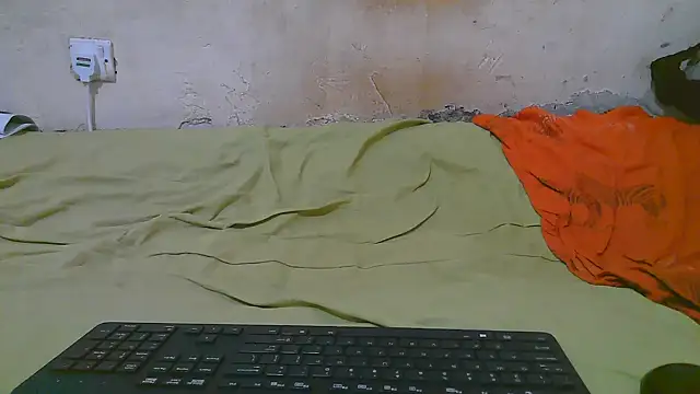 issabelaluna - Issabelaluna's free webcam - UK Sex Cams