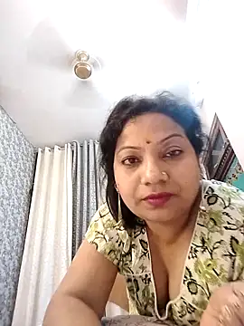 Cute-Janvi20 webcam