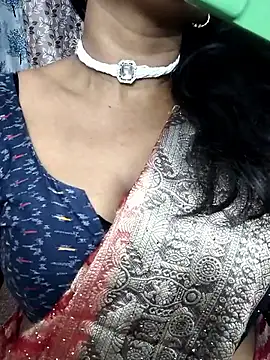 Hotty_Kavita webcam