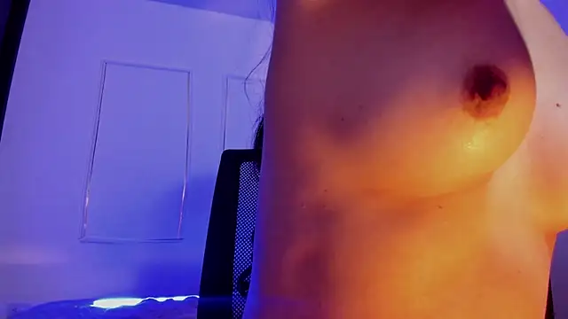 MeganWhite3 webcam