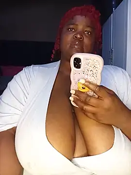 ChubbyLucia webcam