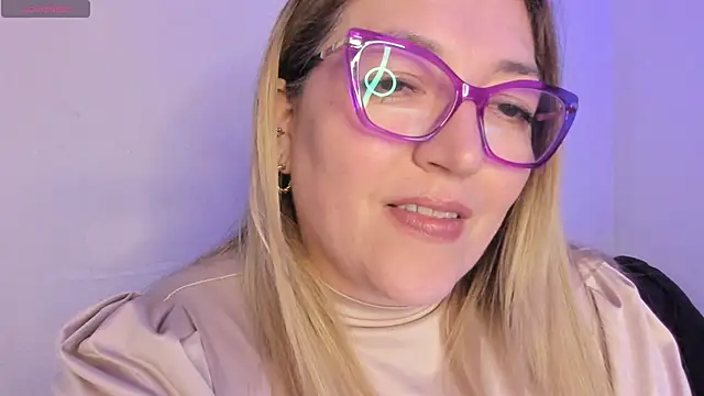 Naty_Mature_ live sex cam