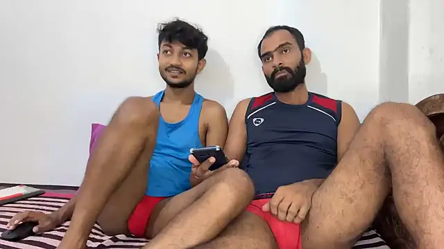 DesiDaddyandSon webcam