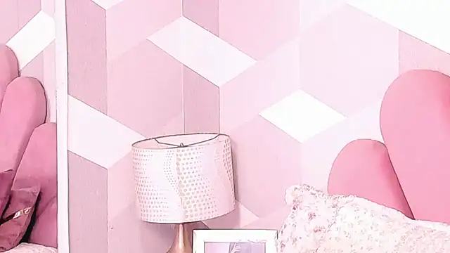 KylieMonnett webcam