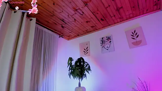 Imlauraa webcam