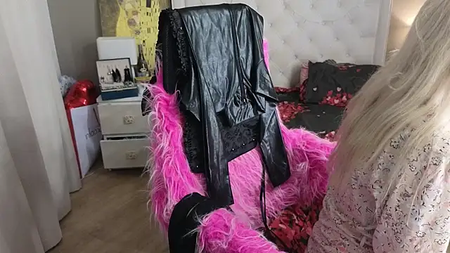 RoxalanaStar webcam