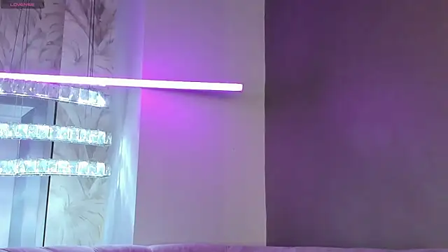 Tommy_Lovee webcam