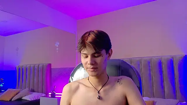 Derek_Sinn webcam