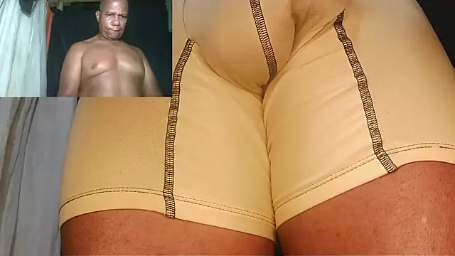 bigblackcock75 webcam