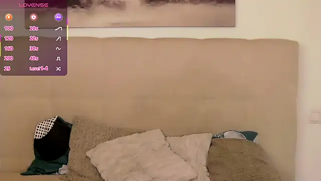 PetersEmily webcam