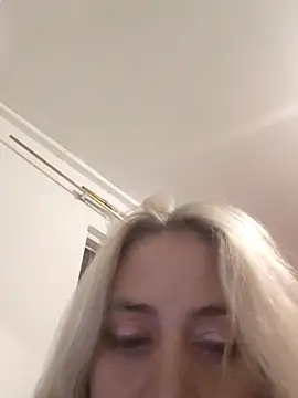 sofigirlgold webcam
