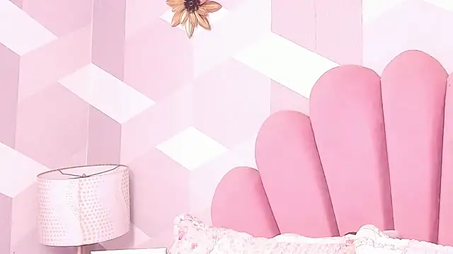 KylieMonnett webcam