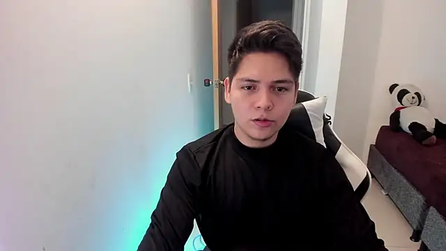 Asta_YunoXXX webcam