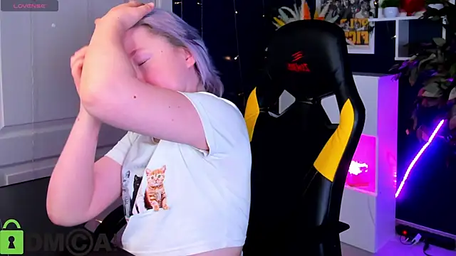 Sara_Robinson webcam