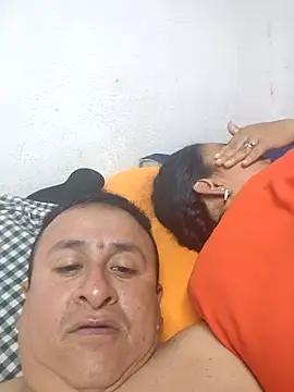 DosAlmasArdientesED webcam
