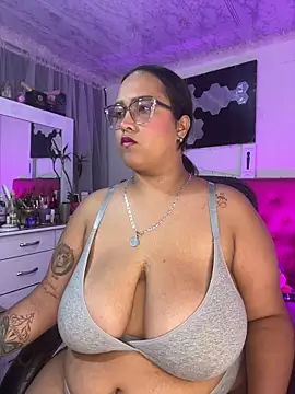 Teffy__xxx webcam