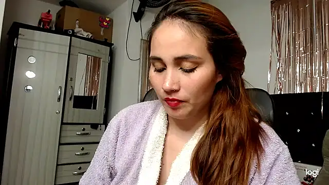 Baby_hornyJM webcam