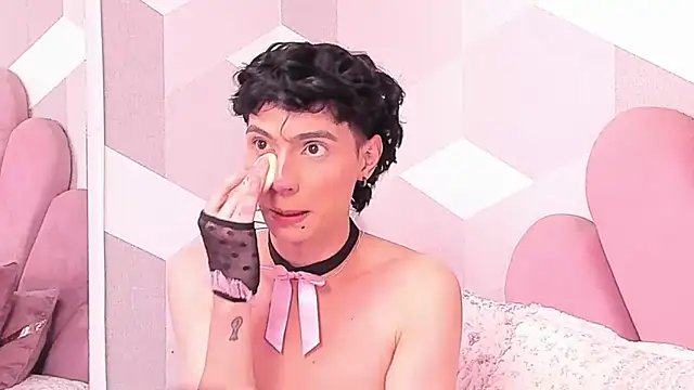 KylieMonnett webcam