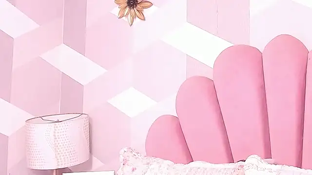 KylieMonnett webcam