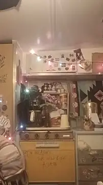 whitetrashdirtyslut webcam