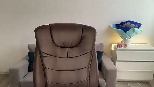 EvaMaddison webcam