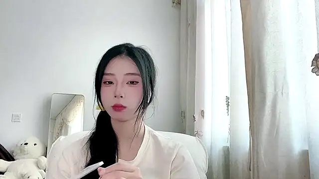 yiyibaby2026 webcam