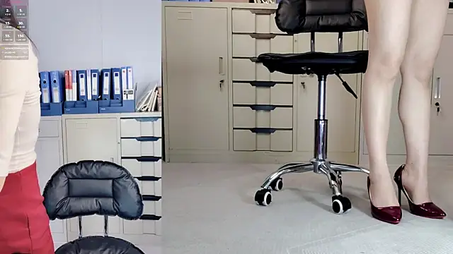 Lynnalltop-165-KeKe webcam