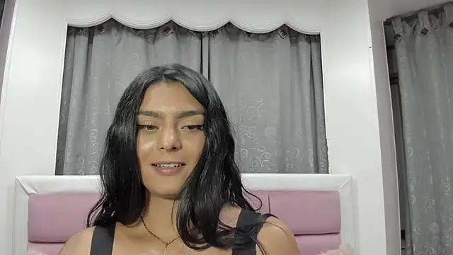 Anny_Saenz webcam
