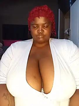 ChubbyLucia webcam