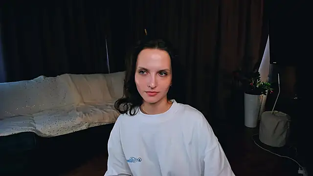 Ariadna_Shy live sex cam