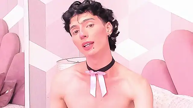KylieMonnett webcam