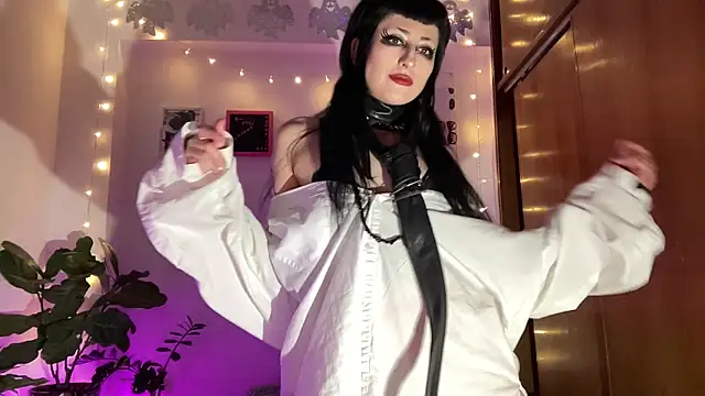 ELENA_UMBRA webcam