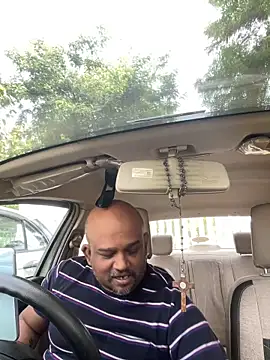 Dick_6inches_Delhi webcam