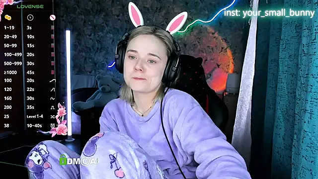 Your_small_bunny webcam