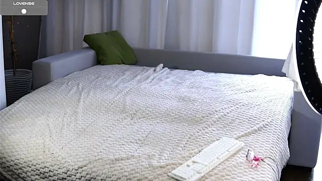 KnittedGoo webcam