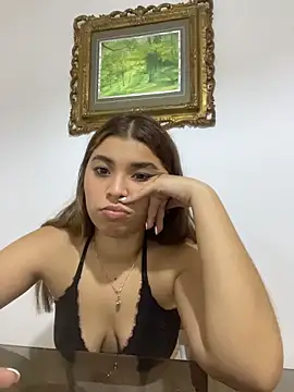 baddieasiantv webcam