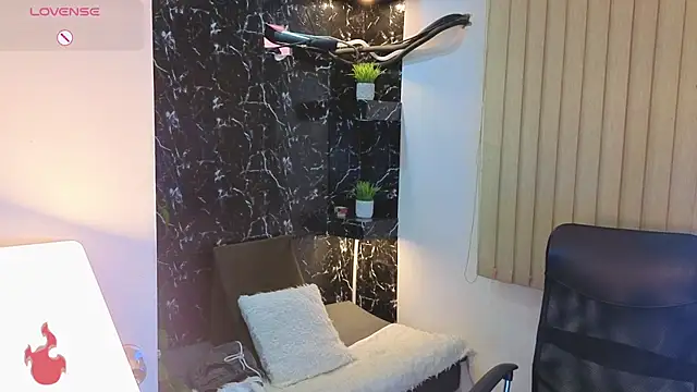 MR_EITHAN webcam