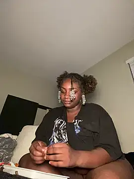 LillShayy webcam