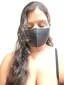 Nakedgirl07