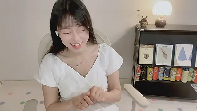 Onechestnut webcam