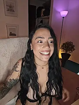 helena_smith webcam