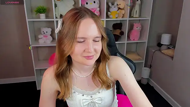 Emmaa_Kimm webcam